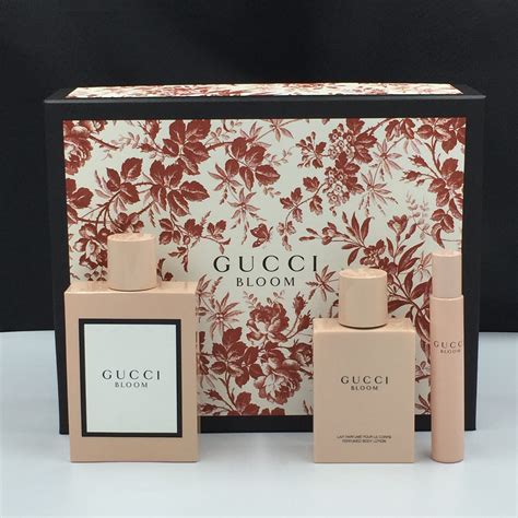 scent of gucci bloom|Gucci Bloom costco.